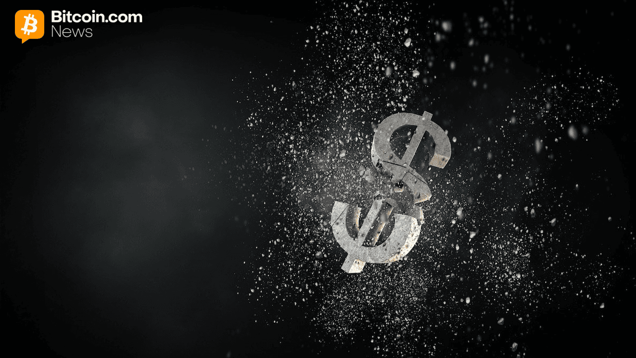 $500 Billion Bank Run Incoming if Stablecoin Adoption Doesn't Slow: Standard Chartered